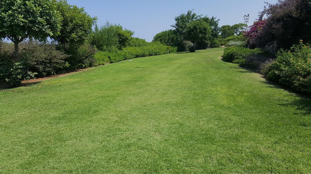 Neot Golf Caesarea Garden Apartment Esterno foto