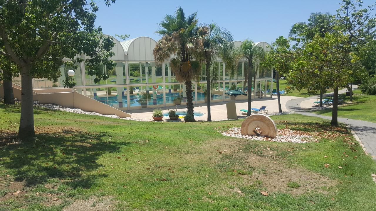 Neot Golf Caesarea Garden Apartment Esterno foto