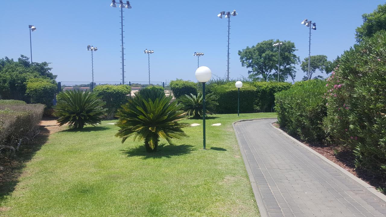 Neot Golf Caesarea Garden Apartment Esterno foto
